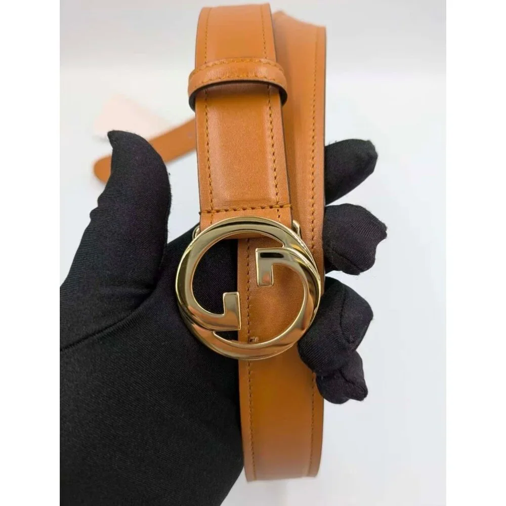 Gucci Women’s Ciny Lux Calfskin W30mm Belt Blondie Cognac 115cm 690557